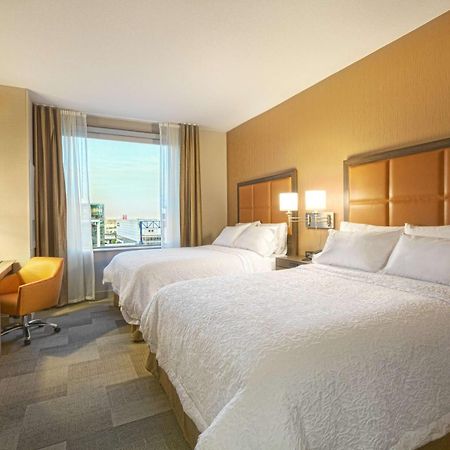 Hampton Inn Houston Downtown Exterior photo