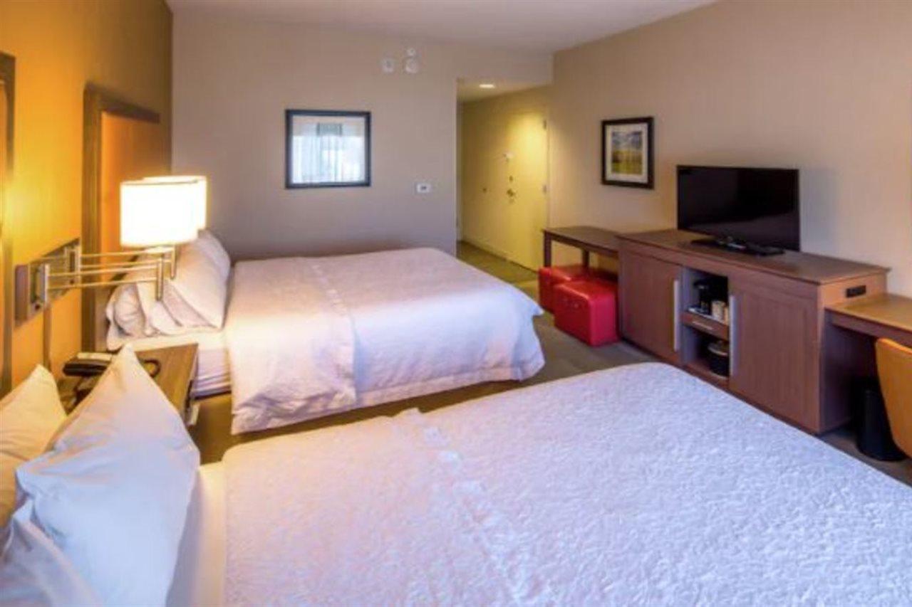 Hampton Inn Houston Downtown Exterior photo