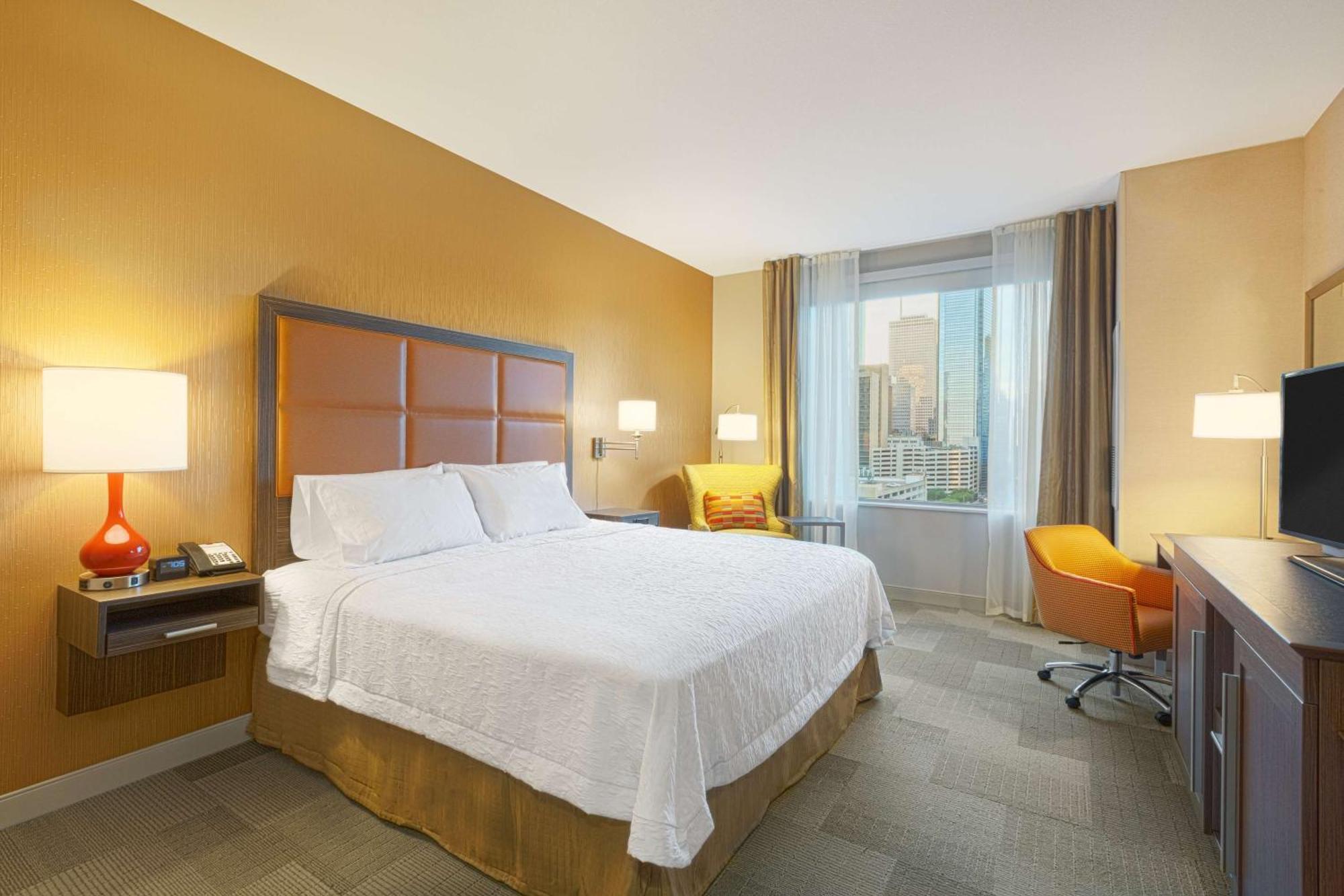 Hampton Inn Houston Downtown Exterior photo