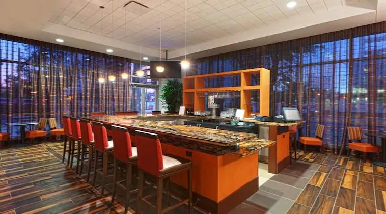 Hampton Inn Houston Downtown Exterior photo